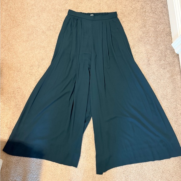 J. Crew Collection Pull-On Wide Leg Crepe Palazzo Pant - Picture 4 of 5